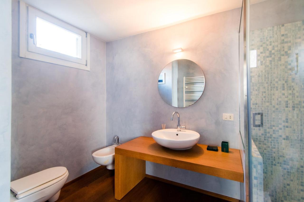 Apartamento Antica Via Volta - The House Of Travelers Como Exterior foto