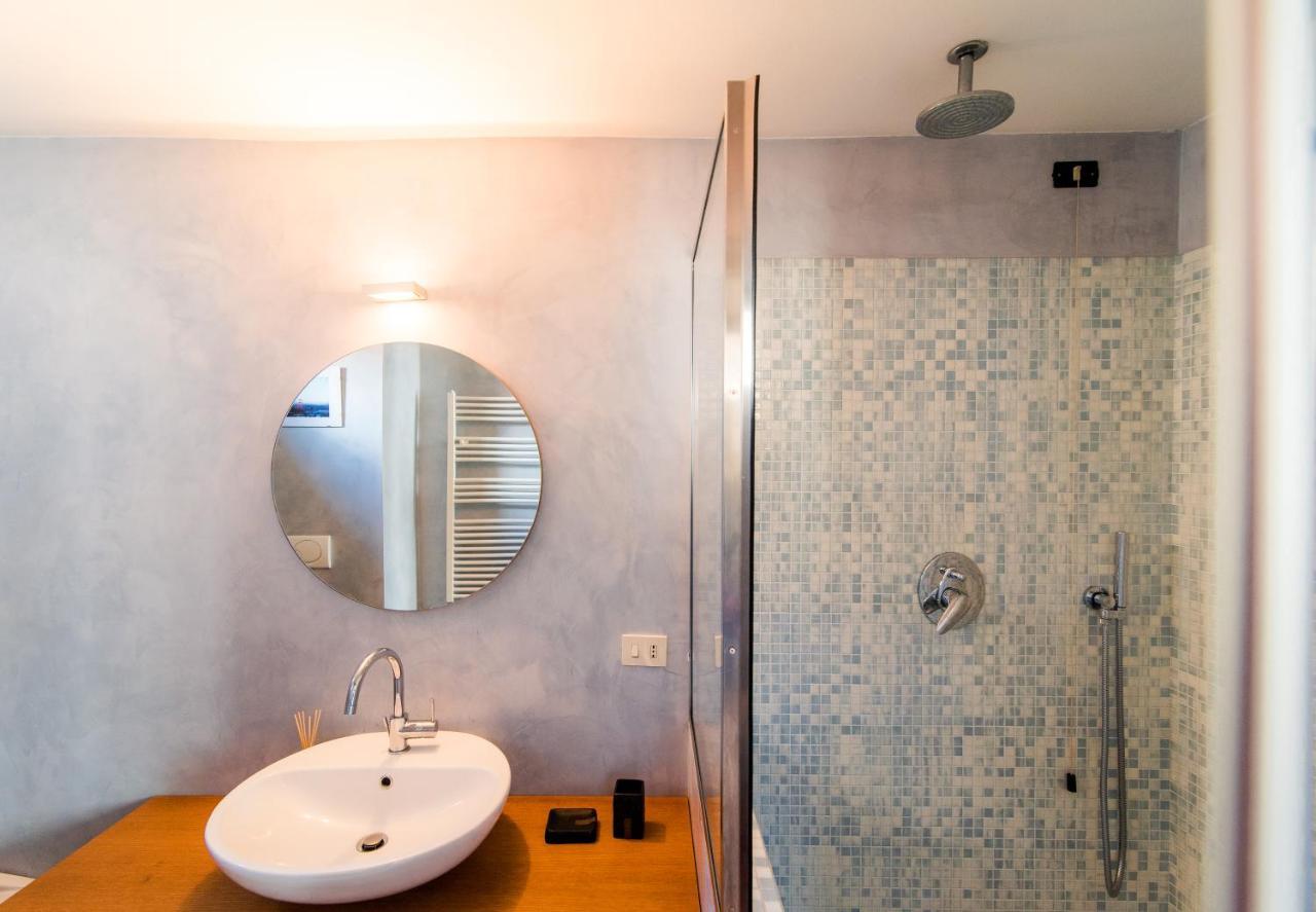 Apartamento Antica Via Volta - The House Of Travelers Como Exterior foto