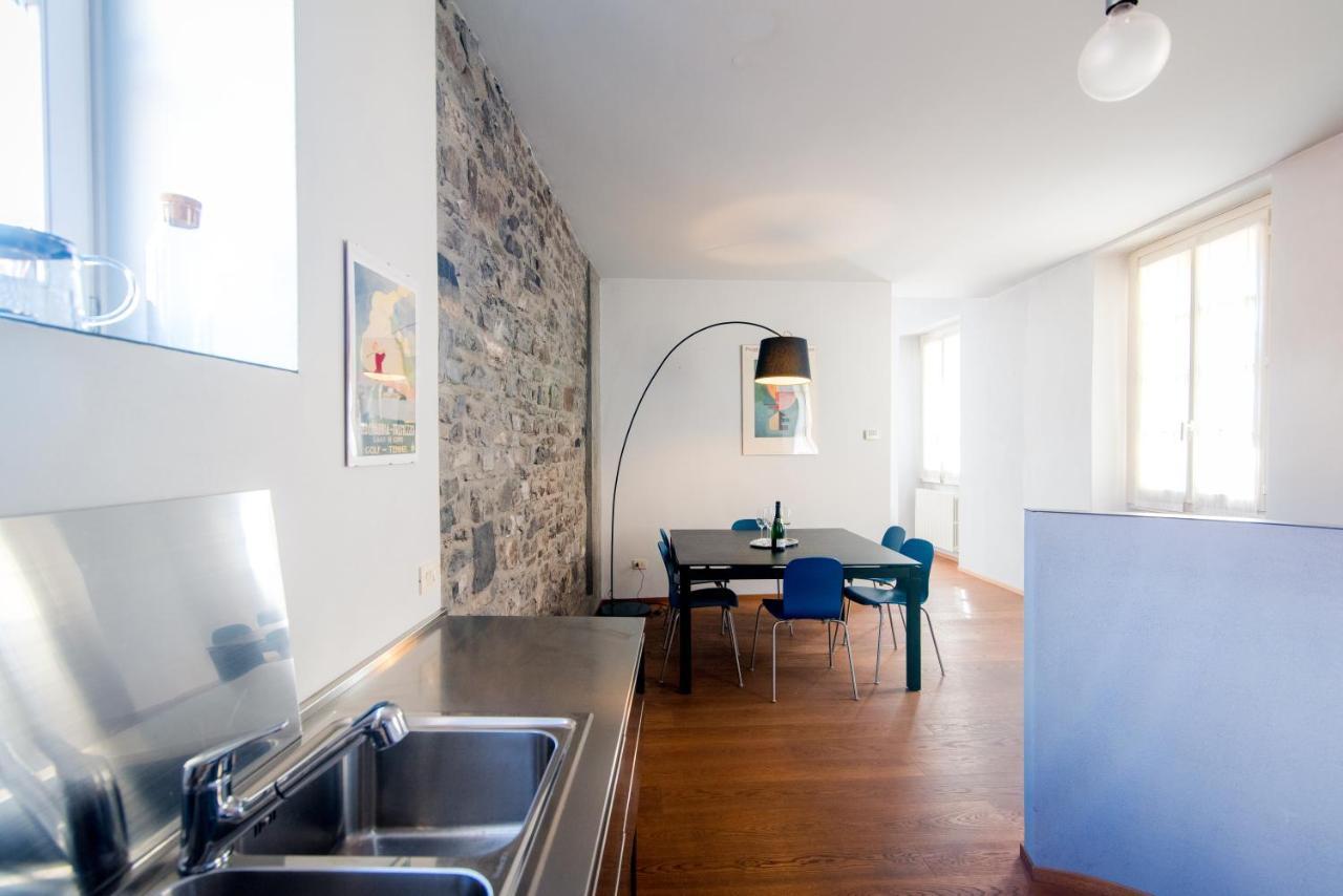 Apartamento Antica Via Volta - The House Of Travelers Como Exterior foto