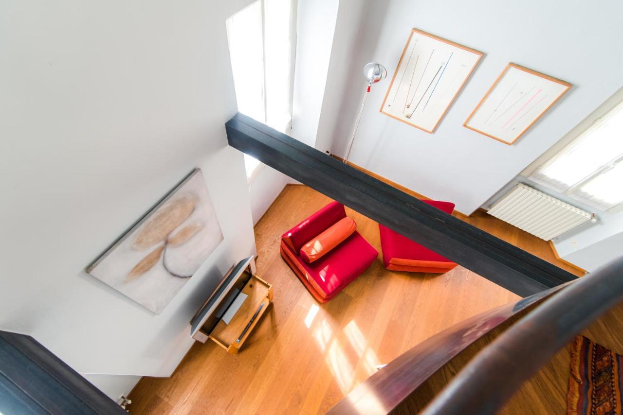 Apartamento Antica Via Volta - The House Of Travelers Como Exterior foto