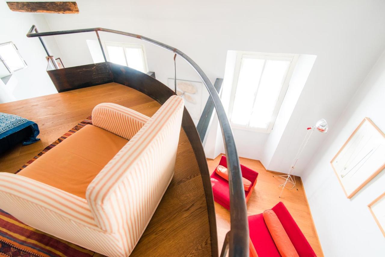 Apartamento Antica Via Volta - The House Of Travelers Como Exterior foto