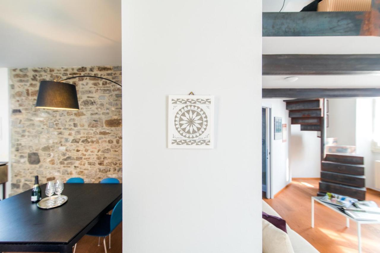 Apartamento Antica Via Volta - The House Of Travelers Como Exterior foto